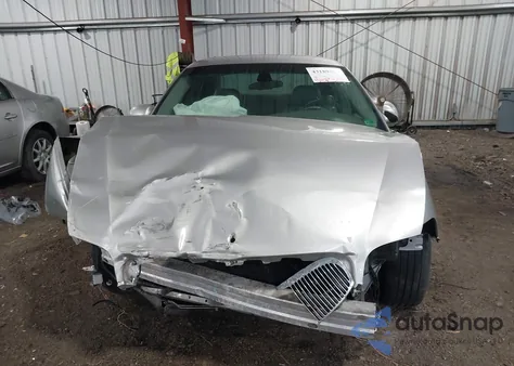 2004 Buick Park Avenue из США, поврежденный, VIN 1G4CW54KX44151328